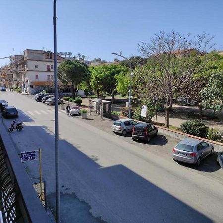 I Du Meli Apartments Taormina Eksteriør billede