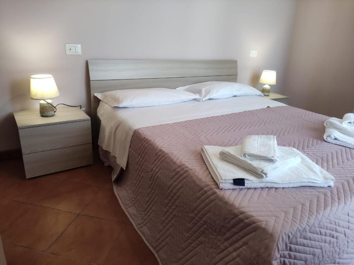 I Du Meli Apartments Taormina Eksteriør billede