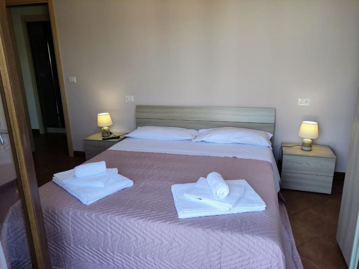 I Du Meli Apartments Taormina Eksteriør billede